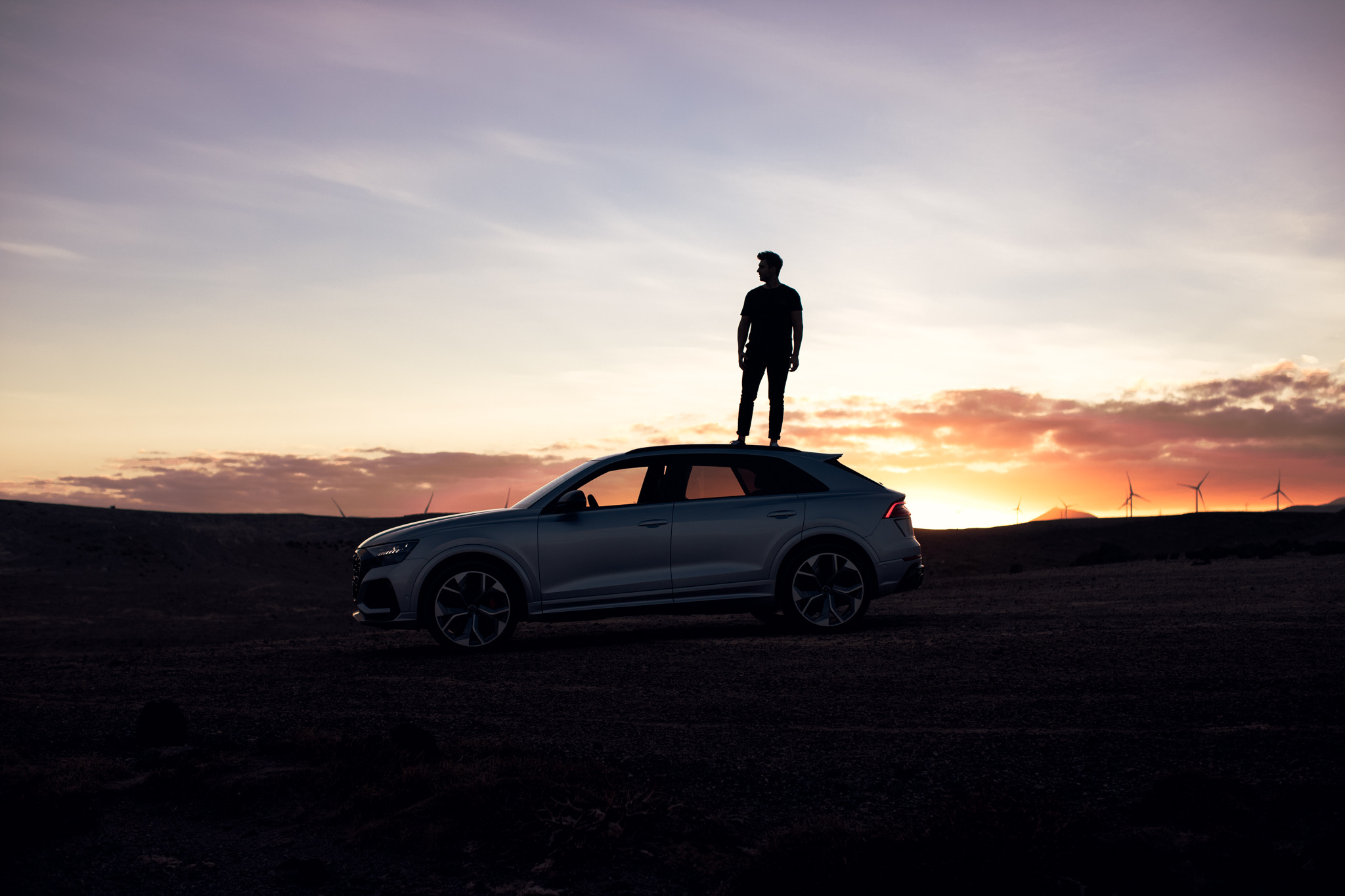 Audi-RSQ8-Hero-Shot-Sunset-Silhouette-Adventure